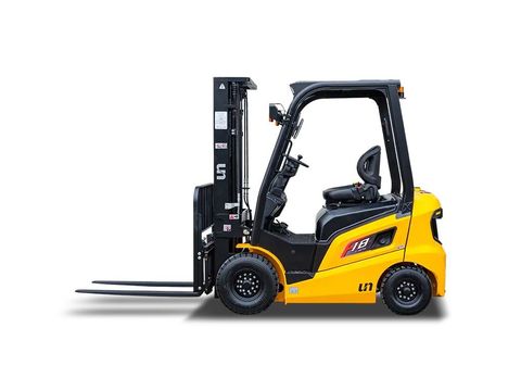 Forklift Truck Overview: Learn Facts, Uses & Key Details